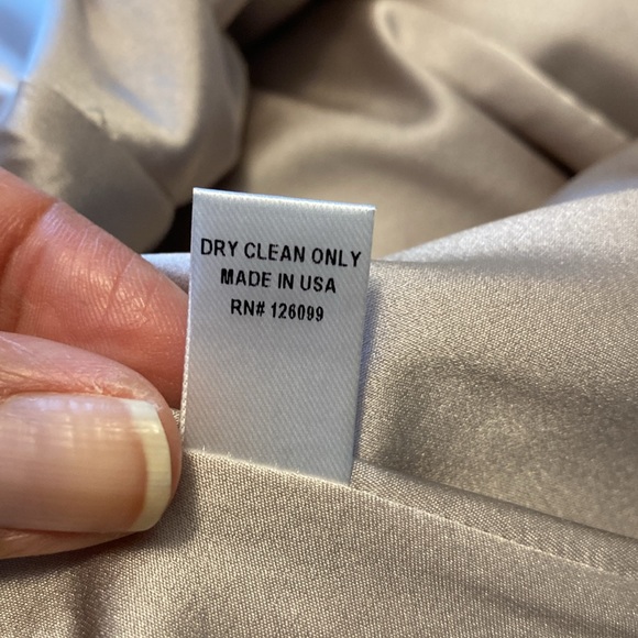 COPY - CUSHNIE ET OCHS DRESS - Picture 12 of 12